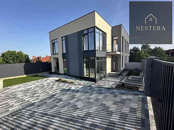 Продаж Будинок 4-кімнатний на Хустський пров., 2 Uzhhorod