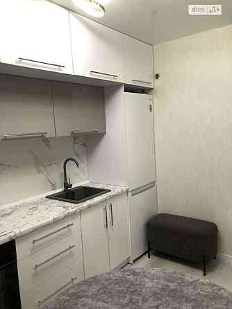 Продаж Квартира 2-кімнатна, 4/5 поверх на Порика Вінниця