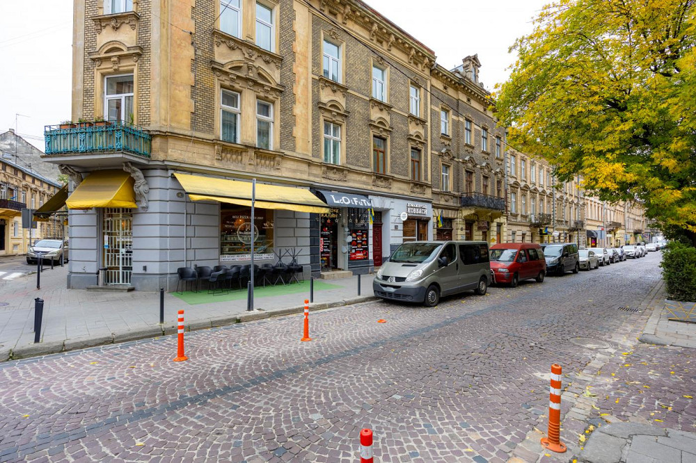 Продаж готовий бізнес на вул. Пекарська приміщень - 3, поверх - 1/3 Львів - фото 2