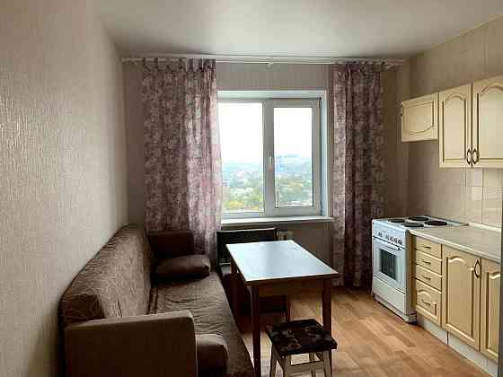 Оренда Квартира 2-кімнатна, 12/14 поверх на вул. Козацька, 97 Киев