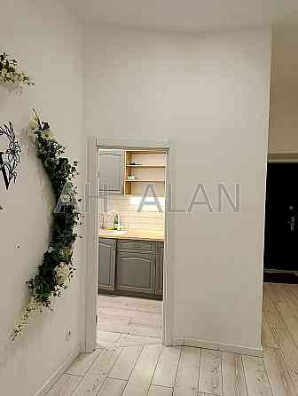 Оренда Будинок 1-кімнатний на Велика Васильківська вул., 23А Київ