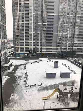 Продаж Квартира 1-кімнатна, 6/28 поверх на Ревуцького, 40Б Київ