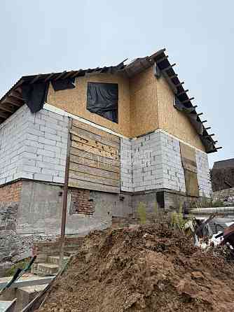 Продаж Будинок 3-кімнатний на вул. джерельна 