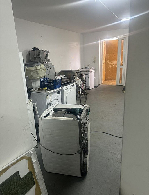 Продаж торгове приміщення на Галицька 2а Угринів - фото 2