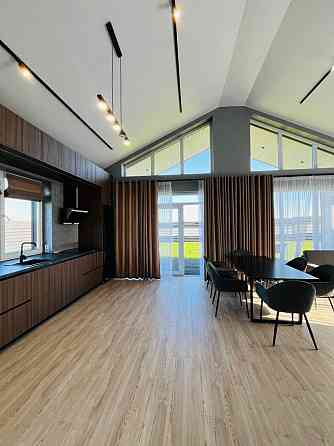 Продаж Будинок Pidluzhzhia