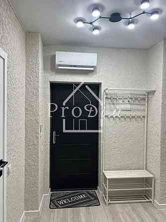 Продаж Квартира 1-кімнатна, 5/25 поверх на Академіка Глушкова вул., 42 Київ