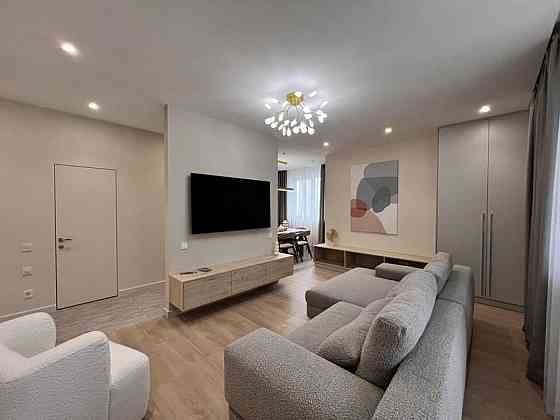 Продаж Квартира 2-кімнатна, 10/25 поверх на Генуэзская ул. Одеса