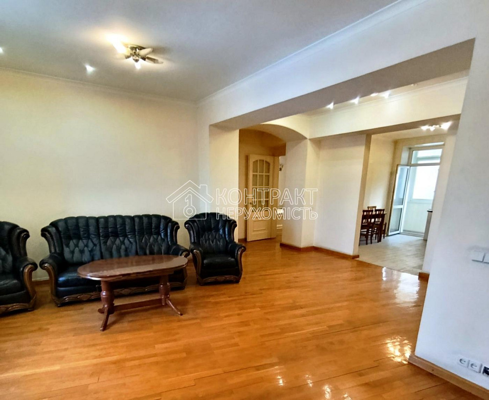 Продаж Квартира 3-кімнатна, 5/5 поверх на вул. Спартаківський Харьков - изображение 1