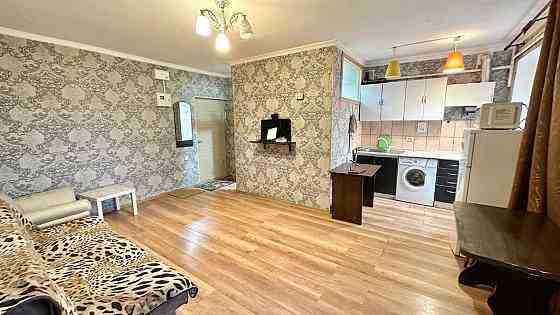 Продаж Квартира 2-кімнатна, 1/5 поверх на пр. Науки, 58 Київ