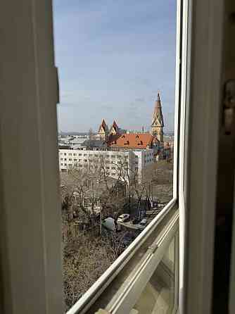 Продаж Квартира 3-кімнатна, 8/9 поверх на Новосельского ул., 69/71 Odessa