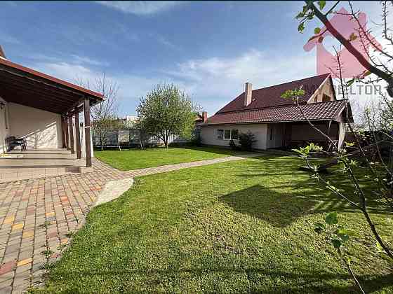 Продаж двоповерхового будинку! 