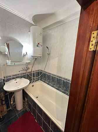 Продаж Квартира 2-кімнатна, 5/5 поверх на Пирогівський шлях вул., д. 44 Київ