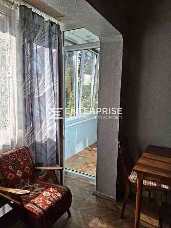 Продаж Квартира 2-кімнатна, 5/9 поверх на вул. Берестейський Киев