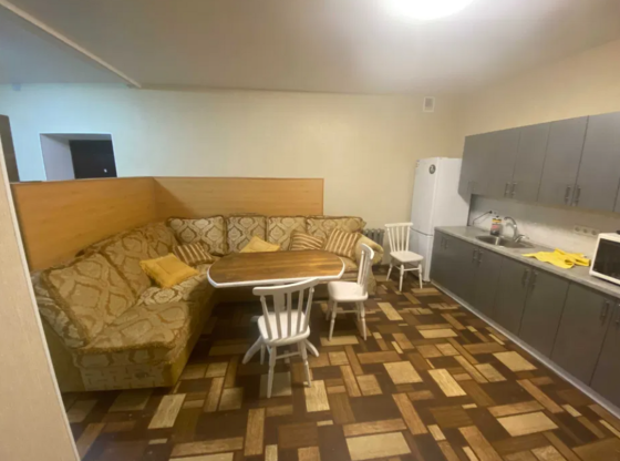 Оренда Квартира 1-кімнатна, 1/14 поверх на Драгоманова ул., 23 б Kiev