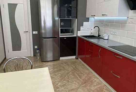 Продаж Квартира 2-кімнатна, 2/18 поверх на Жемчужная улица Одеса