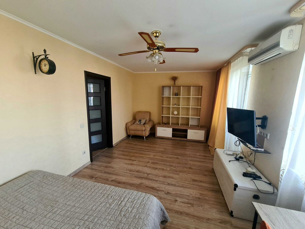 Оренда Квартира 1-кімнатна, 10/16 поверх на вул. Княжий Затон, 14В Київ - фото 3