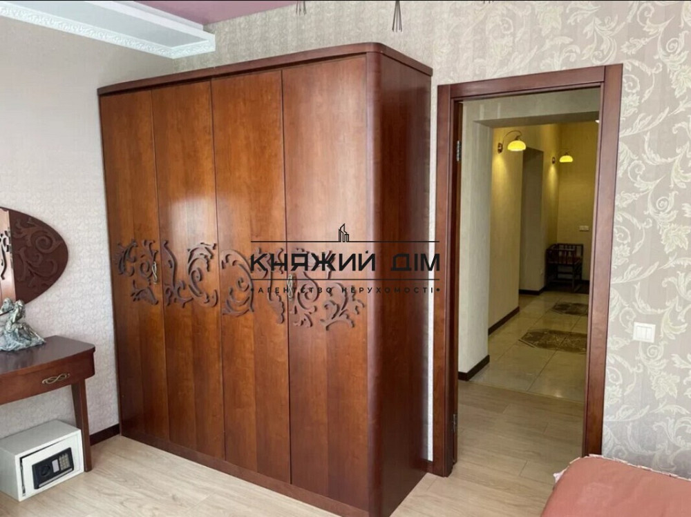 Продаж 4-х кімнатної квартири в ЖК Чайки. № 21144474 Чайки (Богуславський район) - фото 14