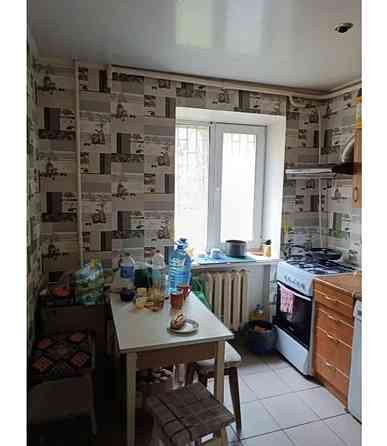 Продаж Квартира 1-кімнатна, 1/5 поверх на Академіка Заболотного вул., 156/1 Киев