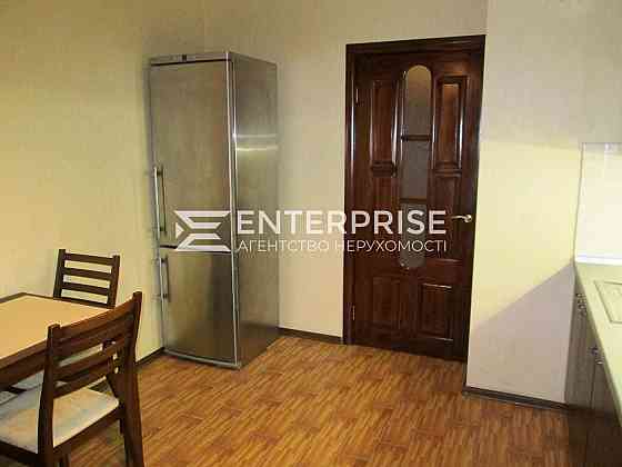 Продаж Квартира 1-кімнатна, 18/25 поверх на вул. Милославська Киев