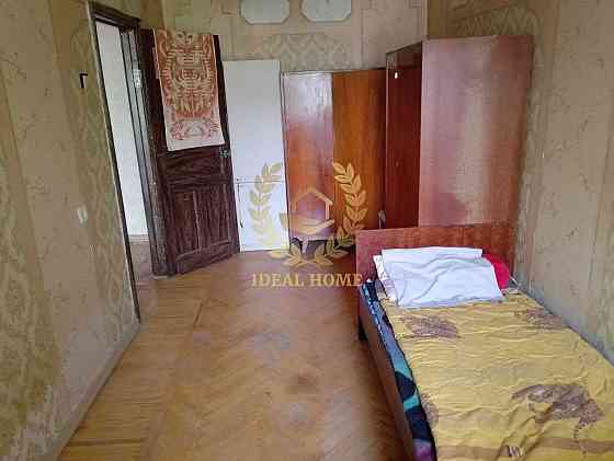 Продаж Квартира 3-кімнатна, 5/5 поверх на Неходы Ивана ул., 5 Киев