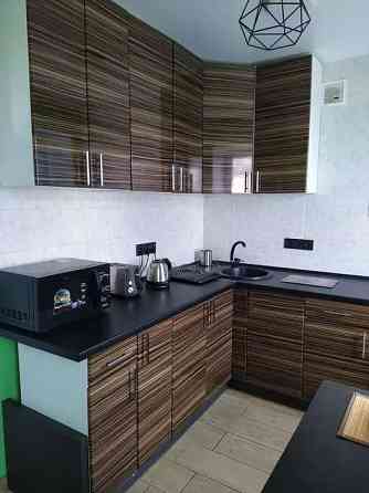 Оренда Квартира 2-кімнатна, 4/5 поверх на Санаторная ул., 12 Київ