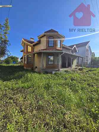 Продаж просторого будинку в Минаї! Mynai