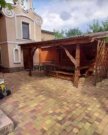 Продаж 3 поверхового будинку з ремонтом і ділянкою. № 2211621 Київ