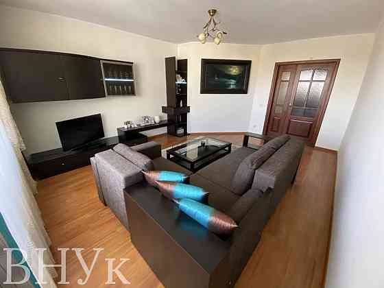 Продаж Квартира 3-кімнатна, 5/6 поверх на Новочерчицька Луцк