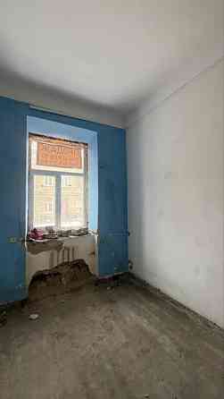 Продаж приміщення вільного призначення на вул. Хмельницького Богдана приміщень - 4, поверх - 1/3 Львів