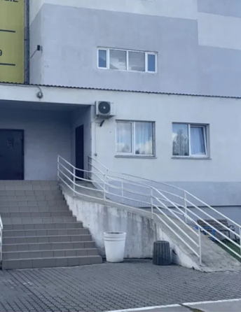 Продаж Квартира 1-кімнатна на ул. Атамана Головатого, 113а Одесса