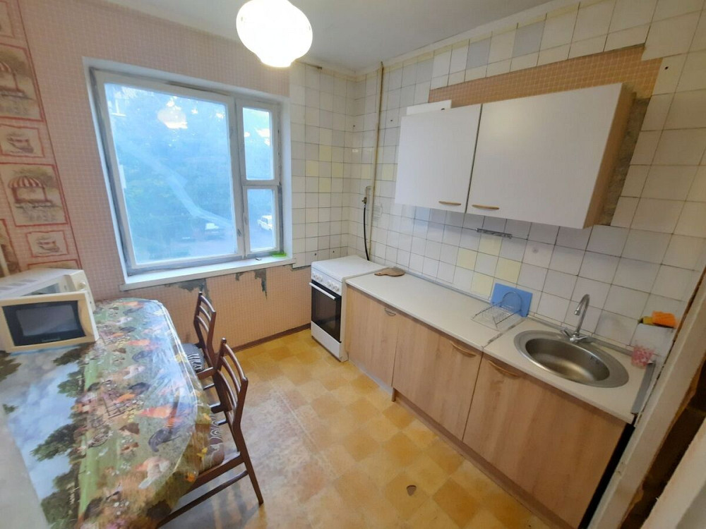 Оренда Квартира 3-кімнатна, 2/9 поверх на Георгія Гонгадзе просп., 32-Б Киев - изображение 2