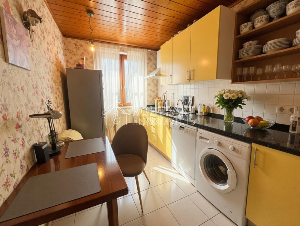 Продаж Квартира 2-кімнатна, 2/5 поверх на вул. Гвардійців Широнінців Kharkiv - photo 1