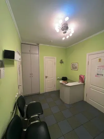 Здається Приміщення в житловому будинку площа 44.7 кв.м 1-й поверх Київ бульвар Лесі Українки 15 Київ