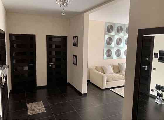 Продаж Квартира 3-кімнатна, 21/24 поверх на Дніпровська набережна, 14 Kiev