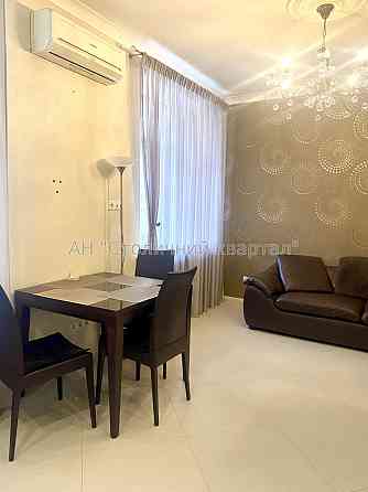 Оренда Будинок 2-кімнатний на Саксаганського вул., 85 Kiev