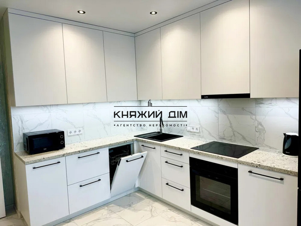 Оренда Квартира 1-кімнатна, 7/25 поверх на вул. Сверстюка Євгена Kiev - photo 1