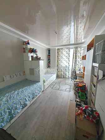 Продаж Квартира 2-кімнатна, 11/13 поверх на вул. Гвардійців Широнінців Харьков