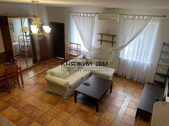 Таунхауc в закритому котеджному містечку Holiday, Конча-Заспа. Код: № 133395 Козин (МИРОНІВСЬКИЙ район)