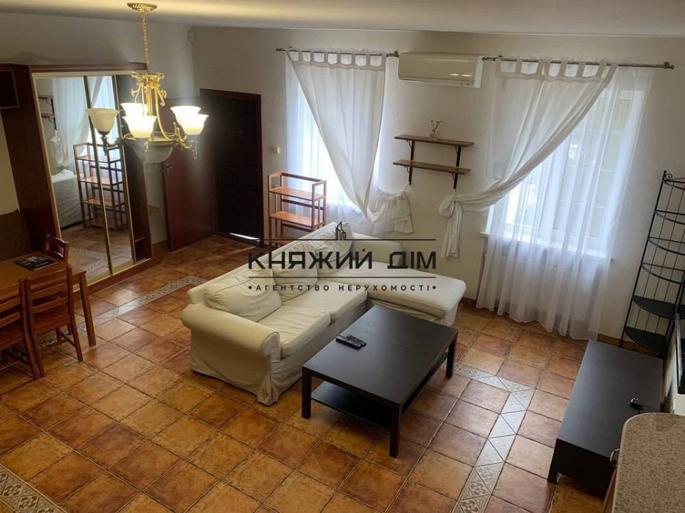 Таунхауc в закритому котеджному містечку Holiday, Конча-Заспа. Код: № 133395 Козин (МИРОНІВСЬКИЙ район) - фото 1