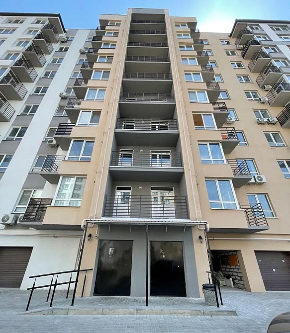 Продаж Квартира 2-кімнатна, 8/10 поверх на Семейная, 3 Дніпро - фото 1