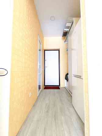 Продаж Квартира 1-кімнатна, 3/4 поверх на Осіння вул., д. 71 Kiev