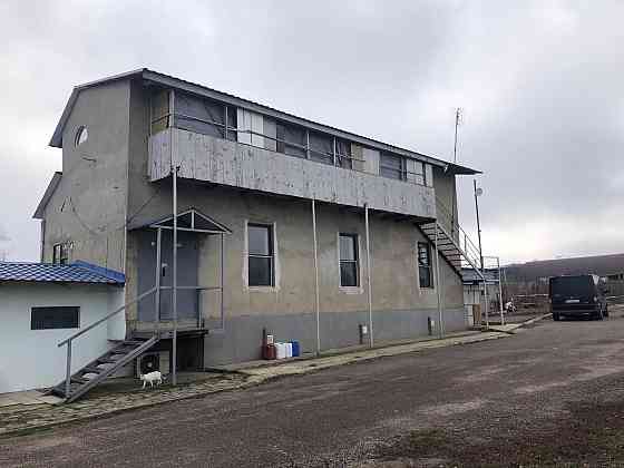 Продаж комерційне приміщення на ул. Хуторская, 3 приміщень - 4, поверх - 1 Мирне (Біляївський район)