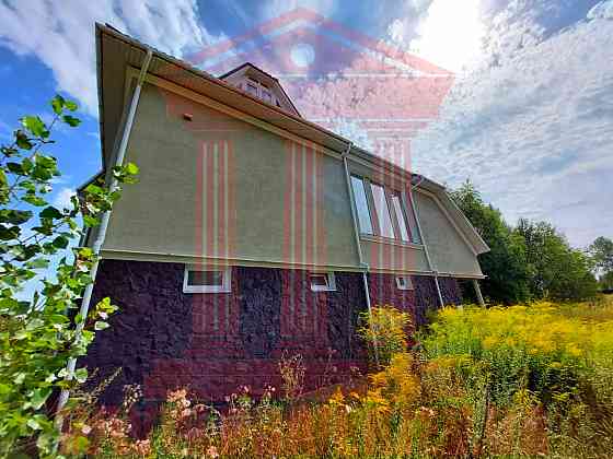 Продаж 3-поверховий Будинок з ділянкою 35 сот 446 кв.м  на Сливова 