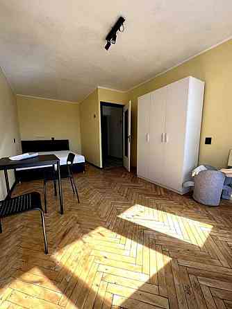 Оренда Квартира 1-кімнатна, 3/9 поверх на Выговского, 26 Kiev