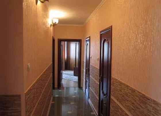 Оренда Квартира 3-кімнатна, 22/36 поверх на ул. Срибнокильская, 1 Kiev