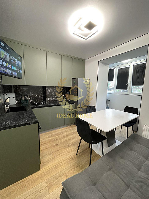 Простора 2-кімнатна з якісним ремонтом у ЖК «Петрівський квартал»  - фото 4