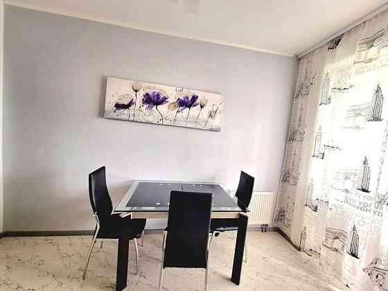 Продаж Квартира 2-кімнатна, 21/28 поверх на Велика Китаївська вул., д. 59 Київ