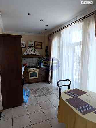 Продаж 2к квартири 83 кв. м Odessa