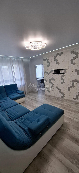 Продаж Квартира 3-кімнатна, 5/10 поверх на вул. Захисників України Пісочин - фото 1