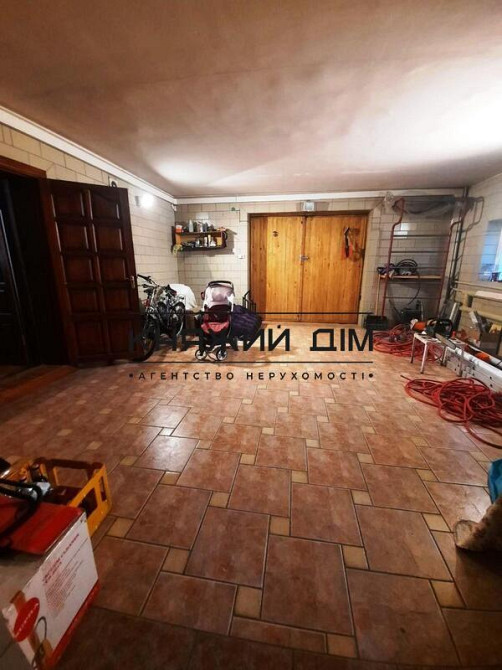 Шикарный большой дом с бассейном с.Малая Александровка.Код:229476  - фото 12